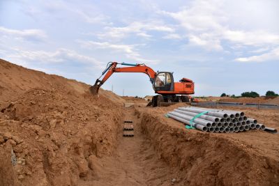 Get Fill Dirt Delivery for Improved Drainage!
